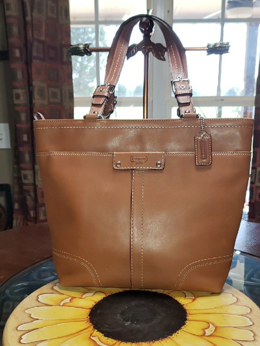Coach Tan Leather Interior Patch on Green Lining Shoulder Bag D1032-F13089